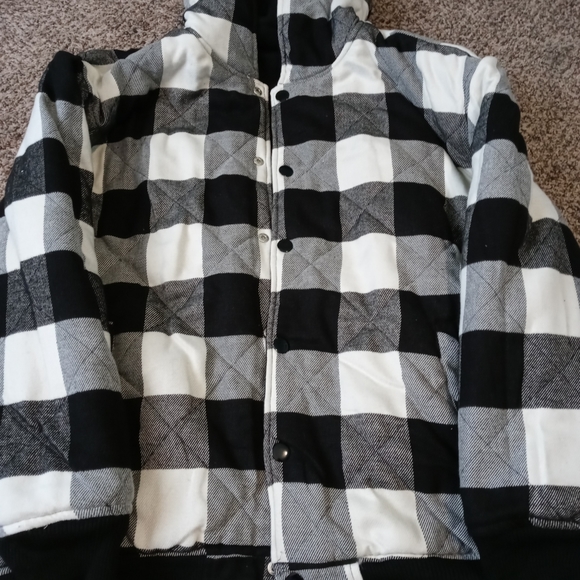 Jacket - Picture 2 of 5